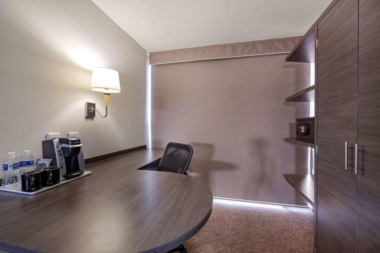 Hotel Bewow Queretaro Luaran gambar