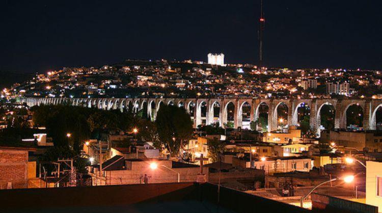 Hotel Bewow Queretaro Luaran gambar