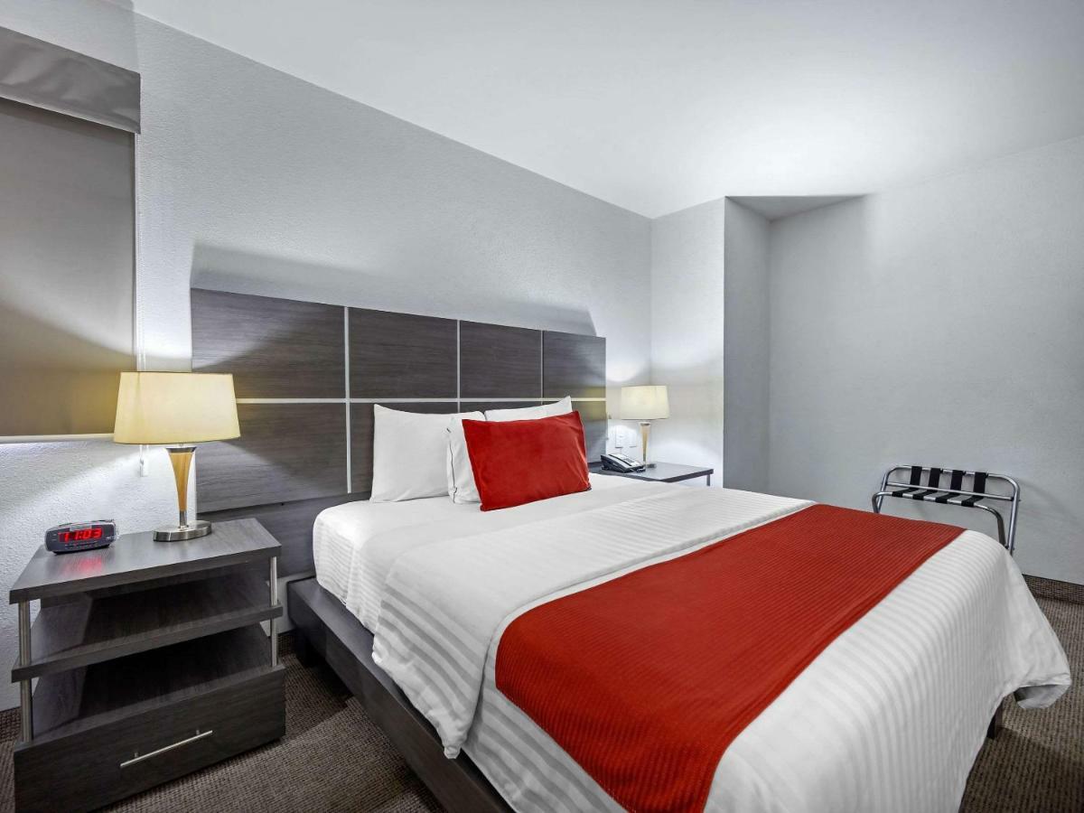 Hotel Bewow Queretaro Luaran gambar