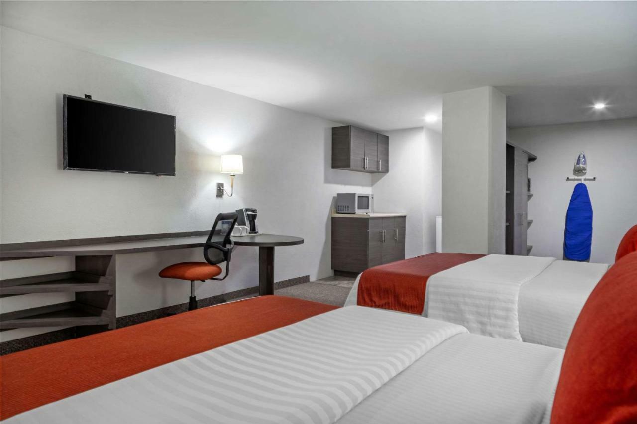 Hotel Bewow Queretaro Luaran gambar