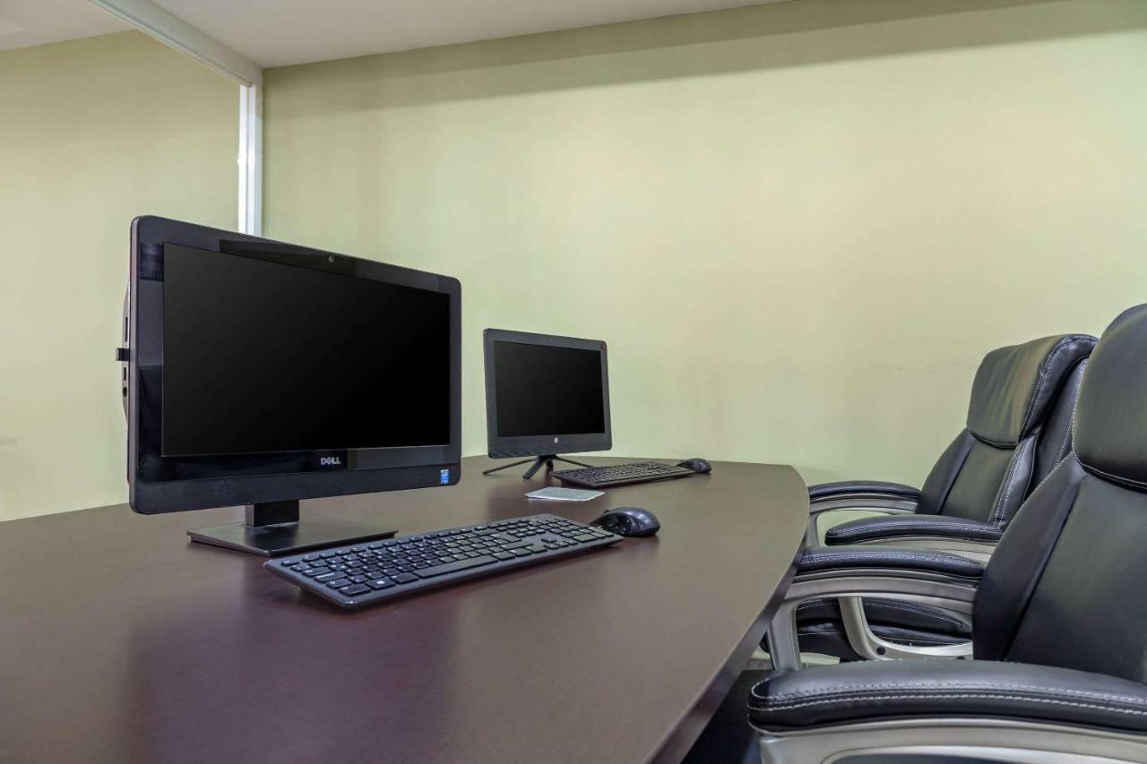 Hotel Bewow Queretaro Luaran gambar